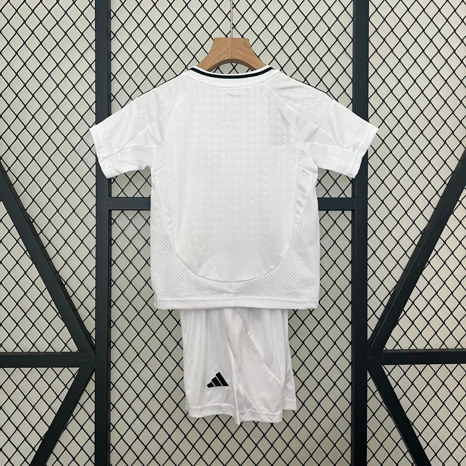 24/25 Ensemble Enfant Real Madrid - MaillotKing