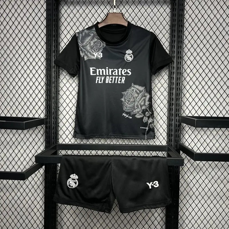 24/25 Ensemble Enfant Real Madrid Noir - MaillotKing