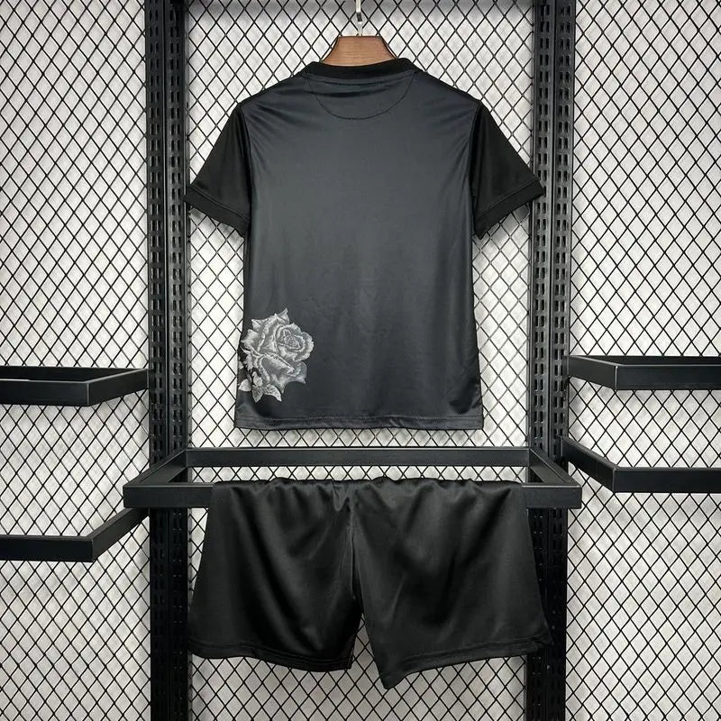 24/25 Ensemble Enfant Real Madrid Noir - MaillotKing
