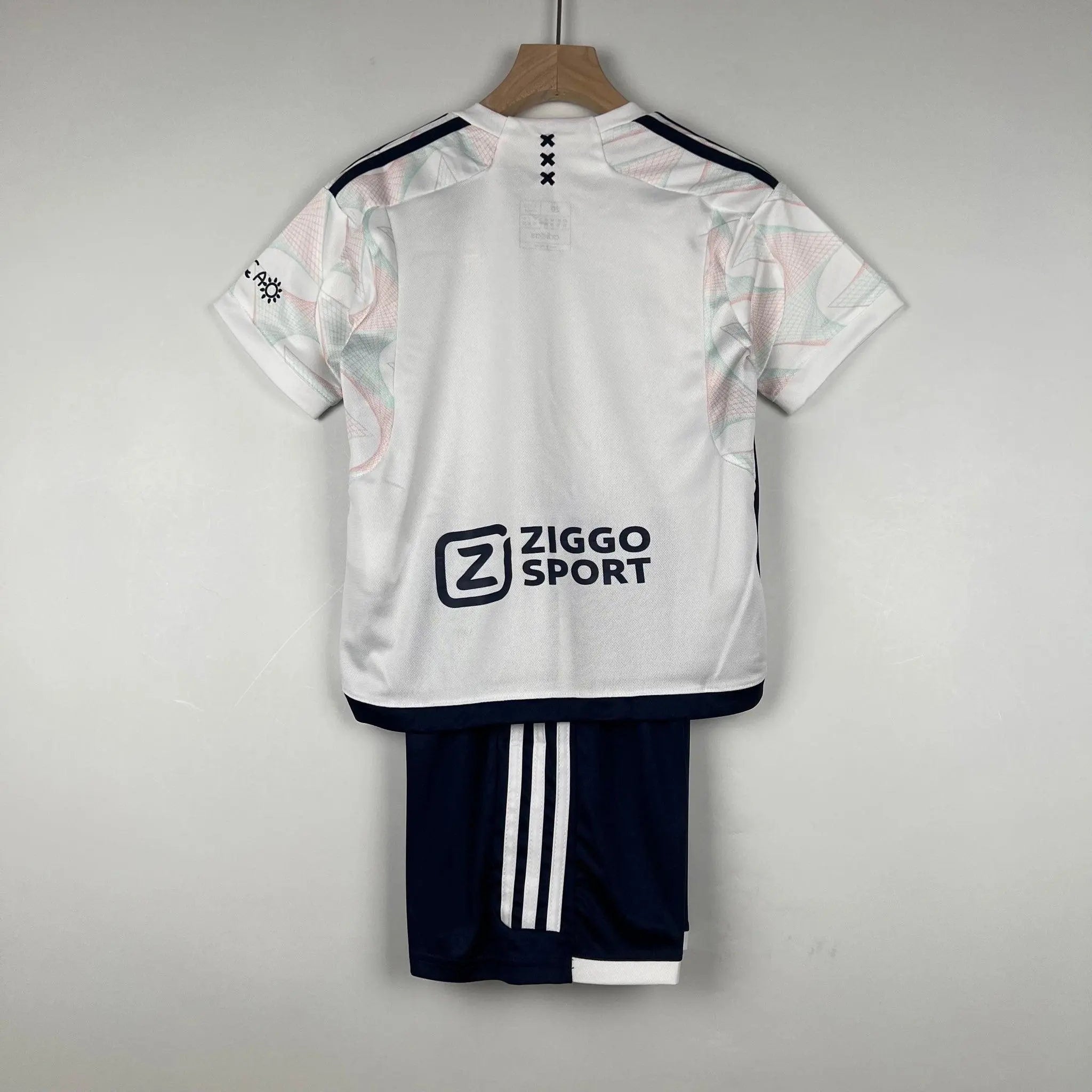 Ajax maillot Extérieur ensemble Enfant 2023 2024 - MaillotKing