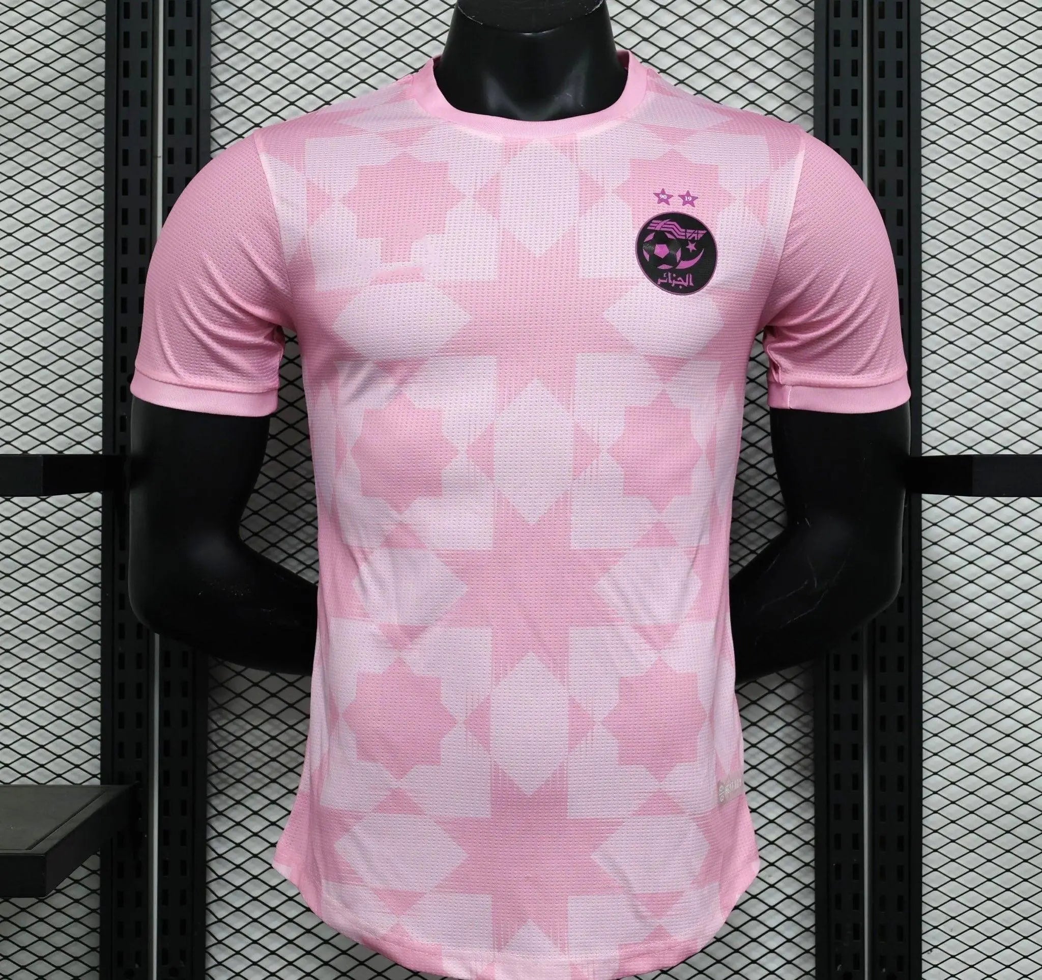 Algérie Édition spéciale Totalement Rose 2023 2024 - MaillotKing