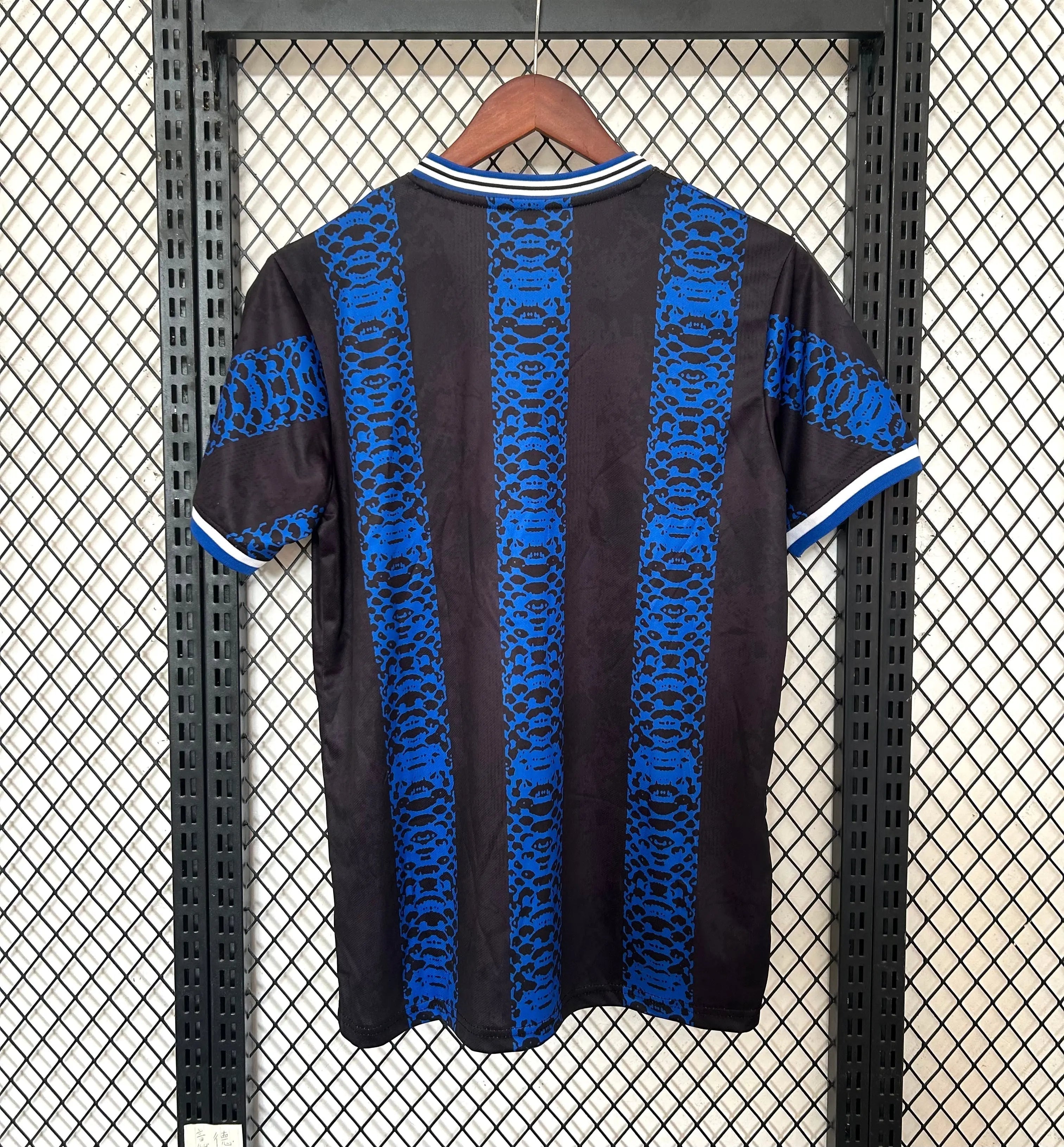 Maillot 24/25 Inter Milan Spécial Serpent - MaillotKing