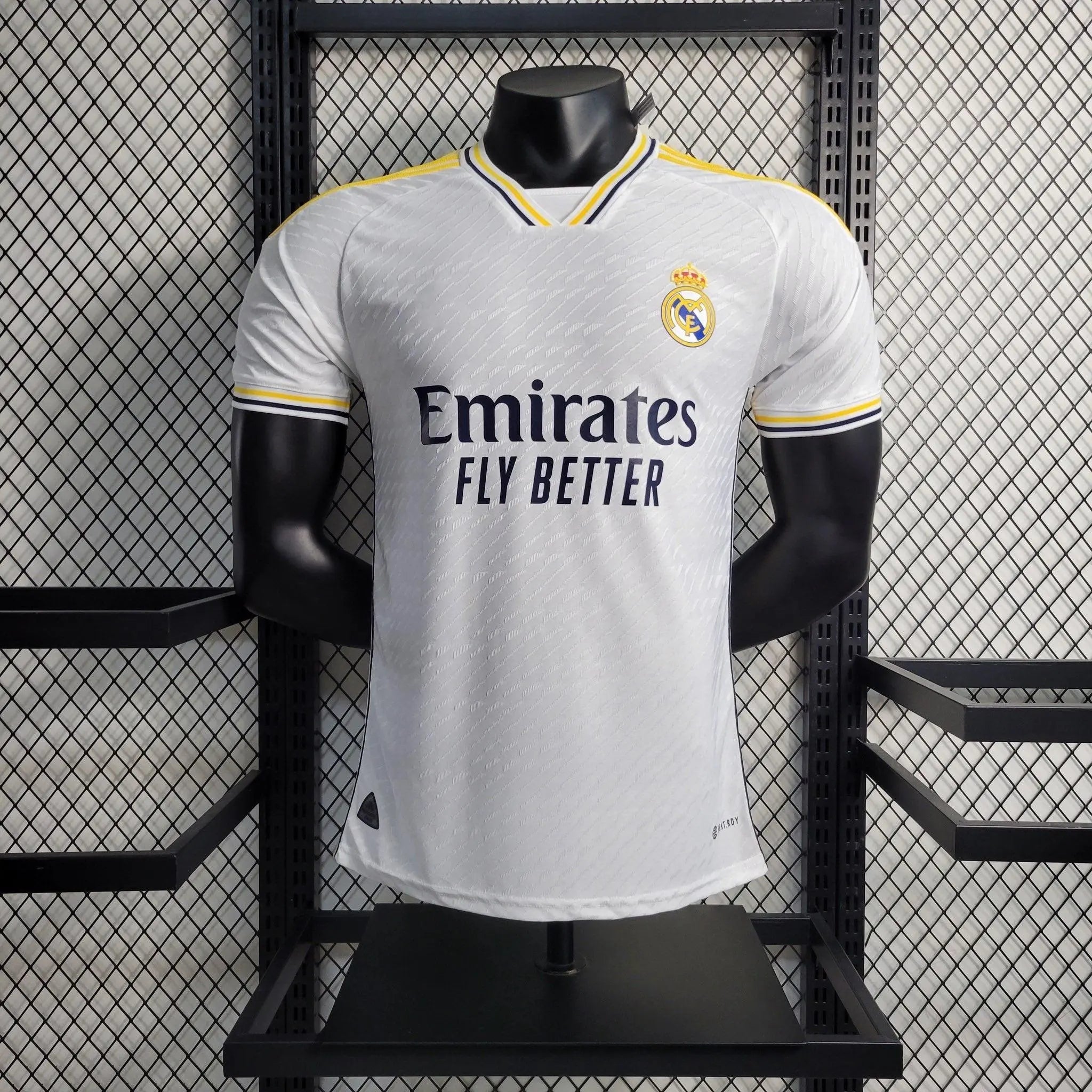 Real Madrid maillot Domicile version Player 2023/2024 - MaillotKing