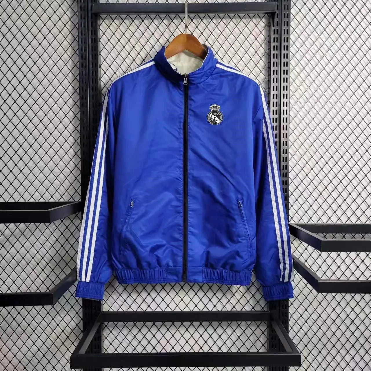 Veste coupe vent Real Madrid Bleu 2023 2024 L'Univers Du Maillot