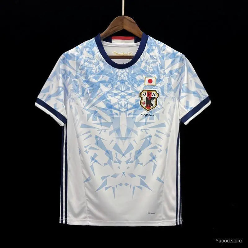 Japon maillot Édition Dragon Ball Goku 2023 2024 - MaillotKing