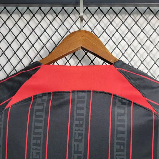 Liverpool maillot Lebron James 2023 - MaillotKing