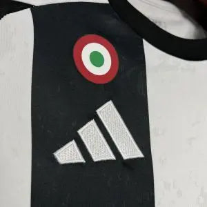 Maillot JUVENTUS DOMICILE AVEC SPONSORS - MaillotKing
