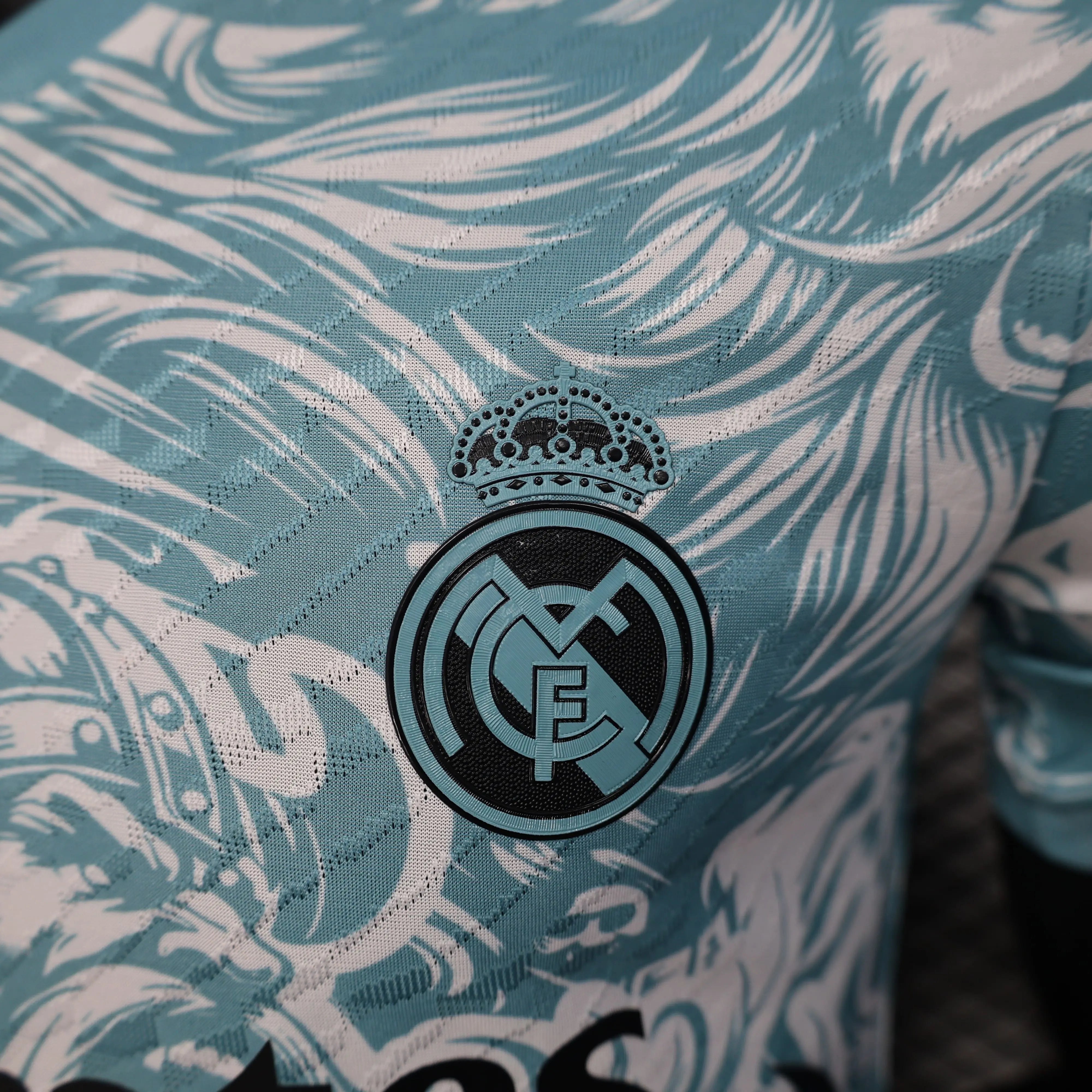 Maillot Réal Madrid concept 2025-2026 - MaillotKing