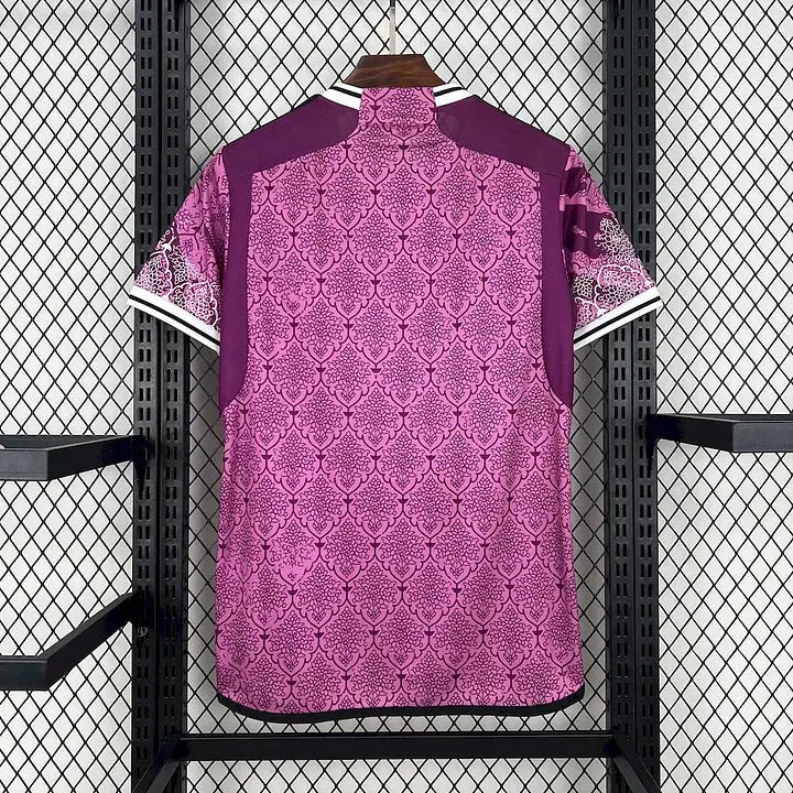 Maillot Real Madrid foot concept rose 2024 2025 - MaillotKing