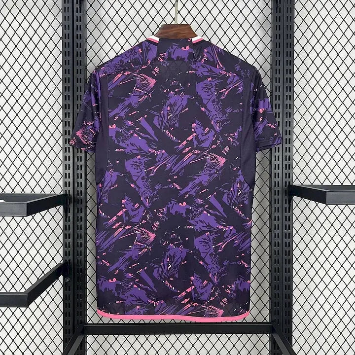 Maillot Real Madrid foot concept rose 2024 2025 - MaillotKing