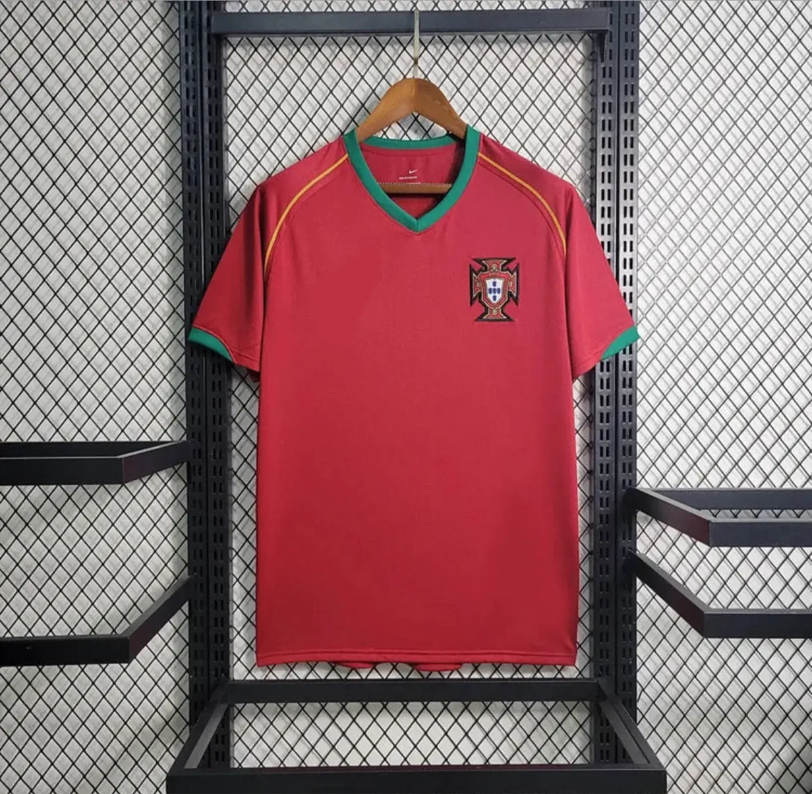 Maillot Retro Portugal 2007 - MaillotKing